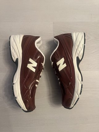 New Balance 740 Marrón y Blanco