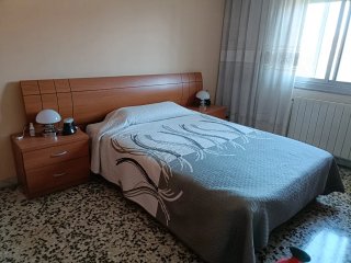 Cabezal + 2 Mesitas + Somier Madera