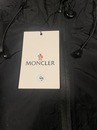 Cortavientos Moncler Negro