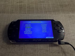 Sony PSP-2004 Negra + Cargador