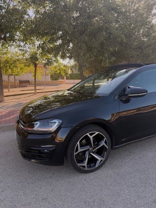 Volkswagen Golf 7 (PACK GTI) 105cv 2014
