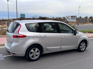 Renault Grand Scenic 2011