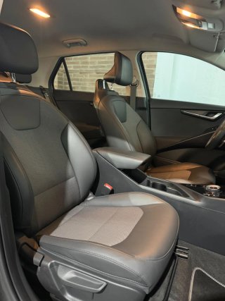 KIA NIRO 1.6 HEV HÍBRIDO AUTOMÁTICO | AÑO 2023 |