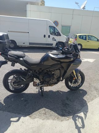 Yamaha Tracer 9 GT+ Negra