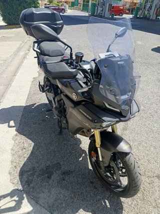 Yamaha Tracer 9 GT+ Negra