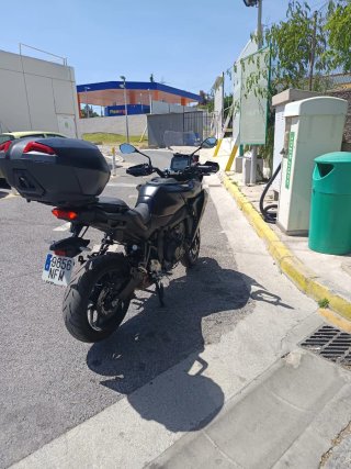 Yamaha Tracer 9 GT+ Negra