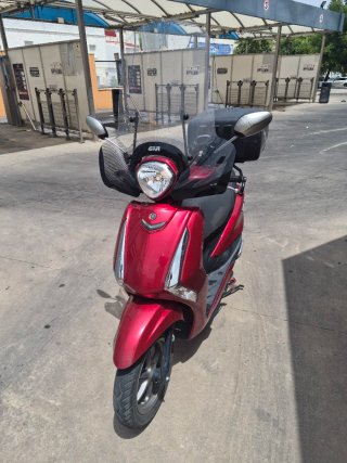 Yamaha D'elight 125 Scooter