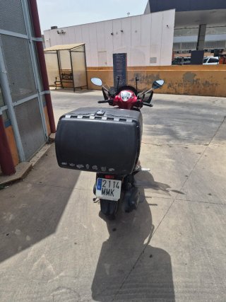 Yamaha D'elight 125 Scooter