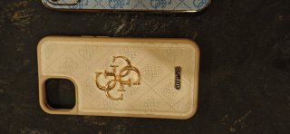 4 Carcasas iPhone 15