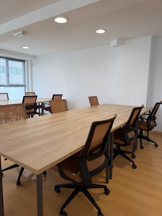 Tu oficina + Comunidad profesional