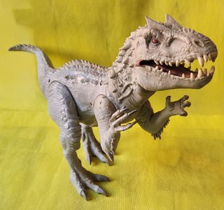 Indominus Rex Jurassic World Hasbro Gigante