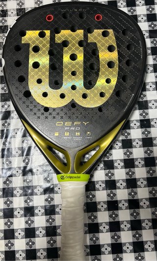 Pala de pádel Wilson Defy Pro