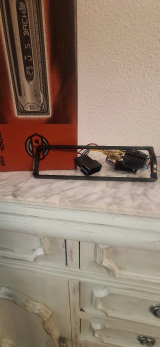 Sony Xplod CDX-S2200 Autorradio