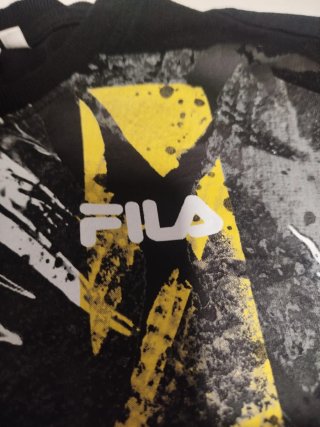 Camiseta Fila Mujer Talla S Negra y Amarilla