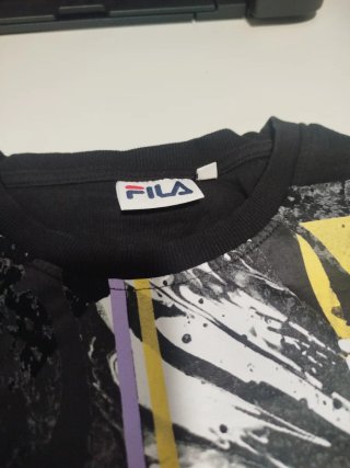 Camiseta Fila Mujer Talla S Negra y Amarilla