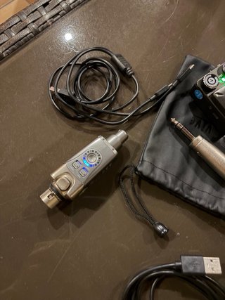 Sistema monitorización in-ear digital XVive