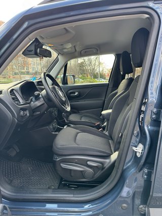 Jeep Renegade 2023