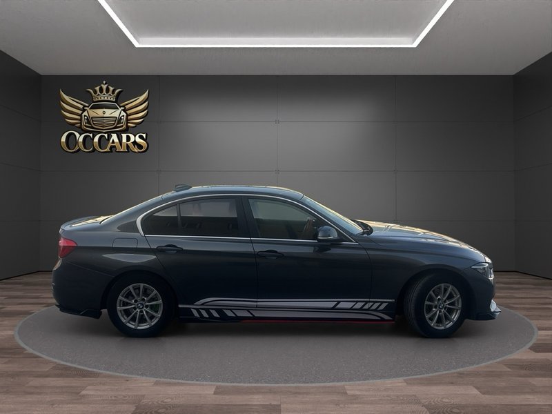 BMW Serie 3 2017, foto 4