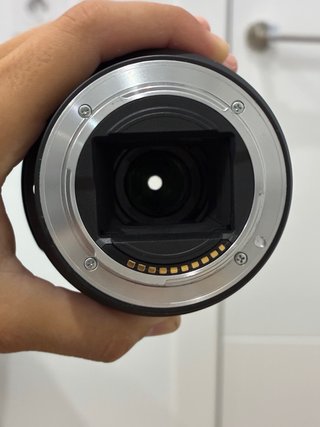 Objetivo Sony FE 3.5-5.6/28-70 OSS