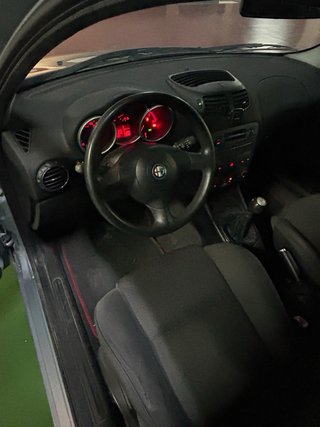 Alfa Romeo 147 2003