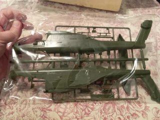 Academy 1/48 AH-64 D Longbow Apache