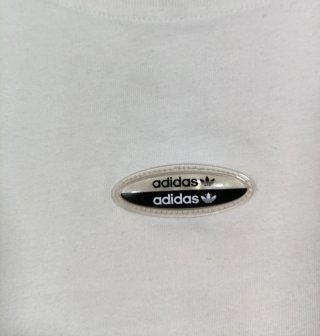 Camiseta Adidas Oversize Blanca