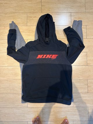 Pack de 6 sudaderas y chaqueta fina