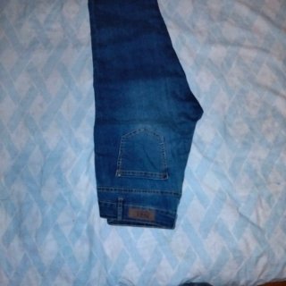 Pantalón vaquero azul