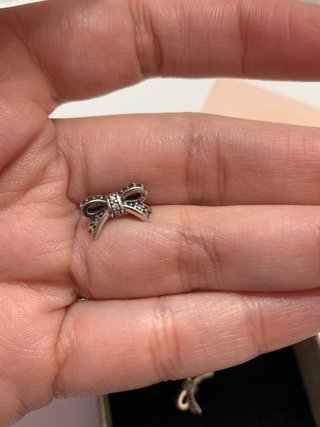 Pendientes Pandora Lazo Brillantes Plata