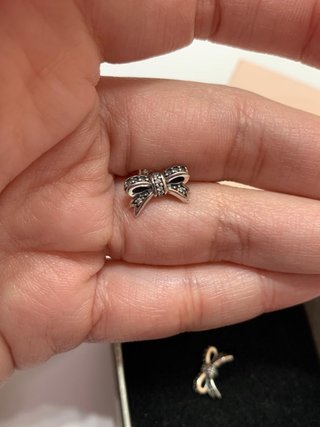 Pendientes Pandora Lazo Brillantes Plata
