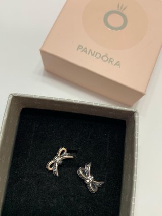 Pendientes Pandora Lazo Brillantes Plata