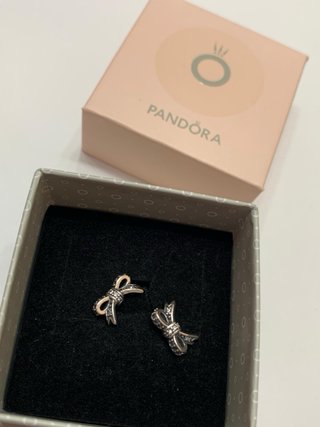 Pendientes Pandora Lazo Brillantes Plata