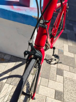 Bicicleta Carrera Zelos 6061 T6 Roja