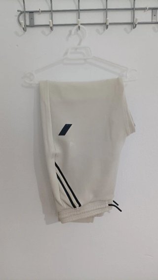 Pantalón deportivo Zara Athleticz Beige