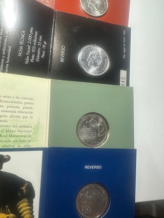 Estuches 2.000 pesetas plata en cartera