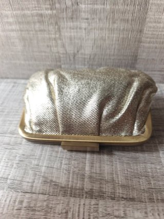 Cartera Guerlain Oro y Plata