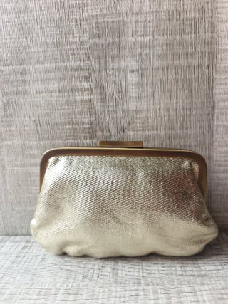 Cartera Guerlain Oro y Plata