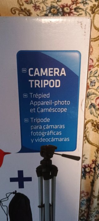 Trípode Auchan para cámaras y videocámaras