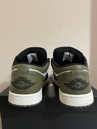 Nike Air Jordan 1 Low Verde Oliva Blanco