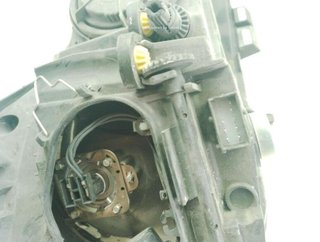 20163396 faro izquierdo opel corsa d (s07)