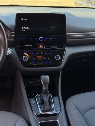 Hyundai IONIQ 2021