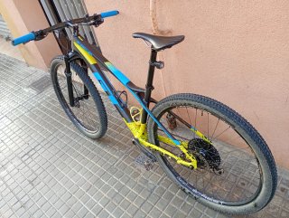 Bicicleta GT Zaskar Pro 29 Carbono