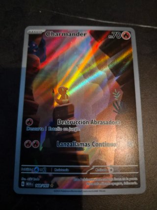 Carta Pokémon Bulbasaur y Charmander