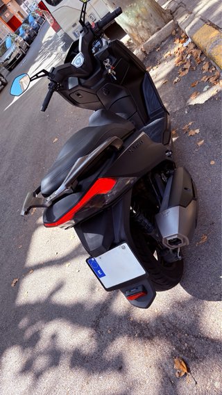 Kymco  Scooter Negra/Gris
