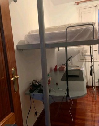 Litera metálica abatible con escritorio