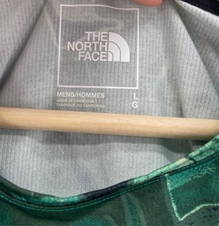 The North Face Camiseta Talla L Camuflaje