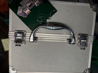 Estuche Metálico Maquillaje Plata