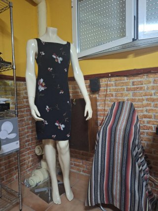 Maniquí Mujer Desarmable Negro/Multicolor