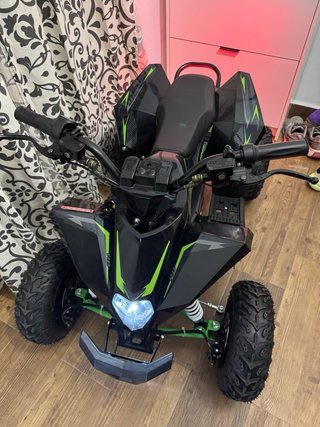 Quad Eléctrico Infantil 1000W