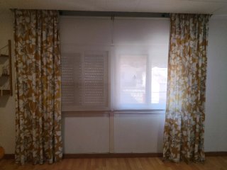 Cortinas Mostaza Flores 138x245cm + Barras